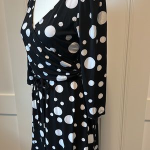 Maggie London 3/4 Sleeve Faux Wrap Dress